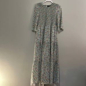 Beautiful EUC blue with flowers Code Mode maxi dress size large